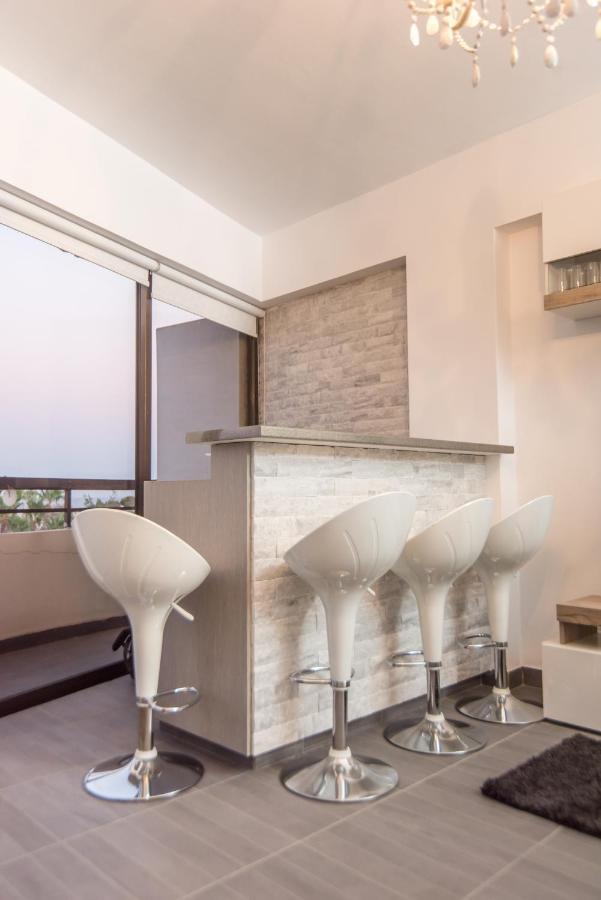 Sea View Flat 301 Apartment Larnaca Bagian luar foto